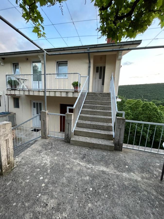 Lazarus Bigova Apartments Tivat Dış mekan fotoğraf