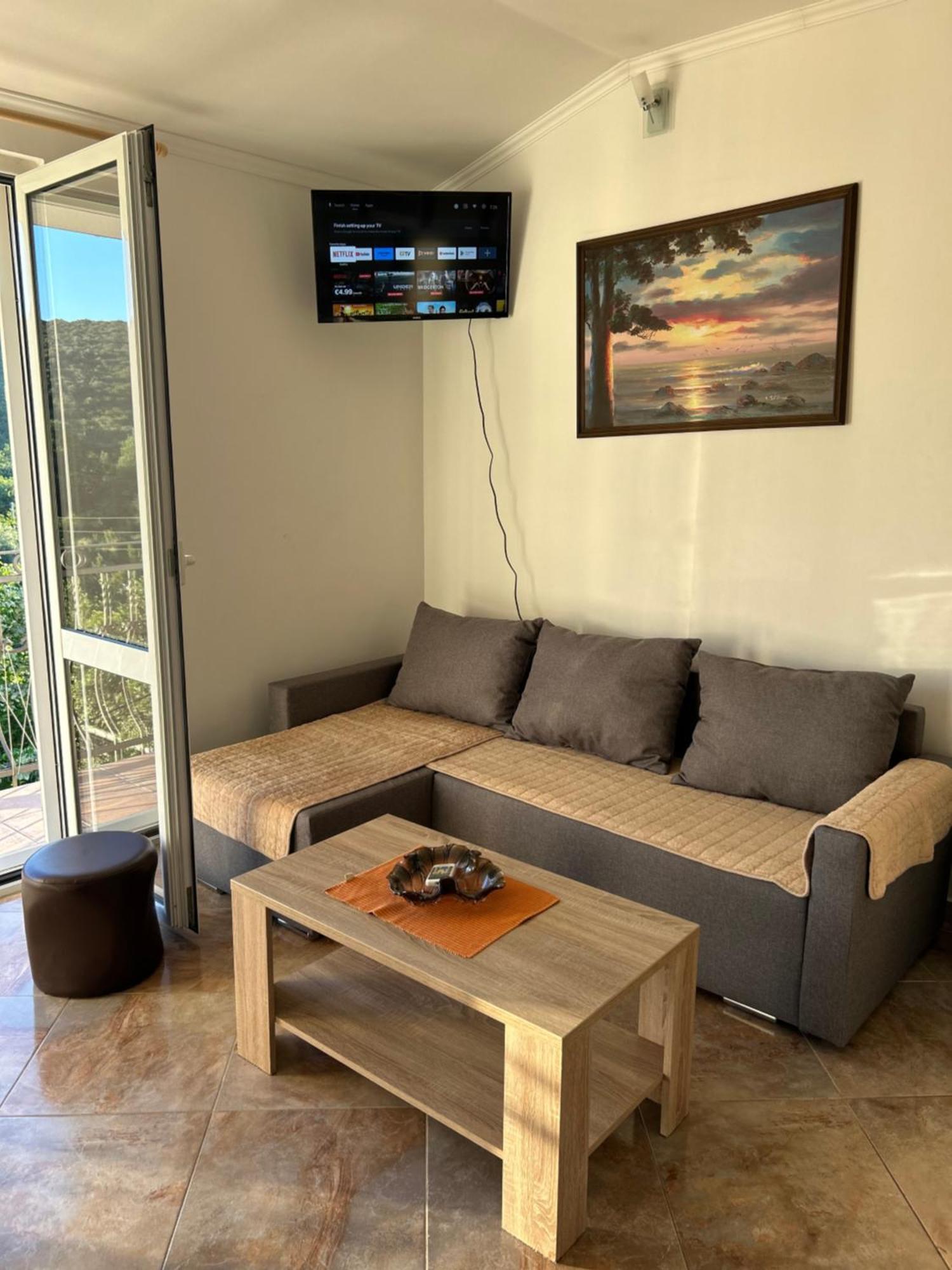 Lazarus Bigova Apartments Tivat Dış mekan fotoğraf