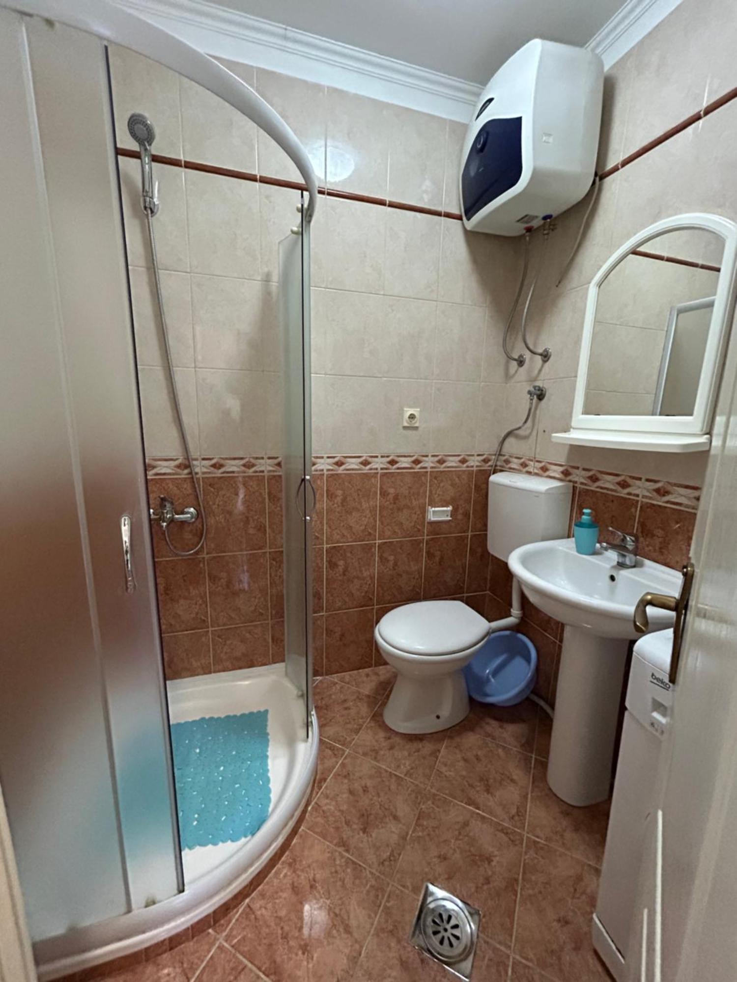 Lazarus Bigova Apartments Tivat Dış mekan fotoğraf